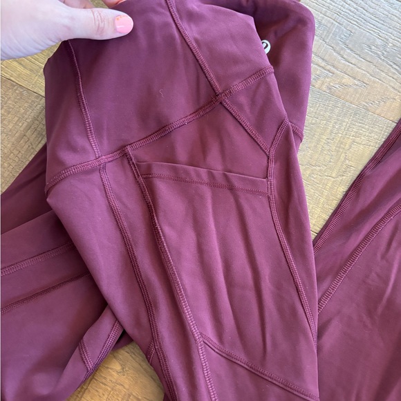 lululemon fast and free with pockets 28” - Picture 2 of 8